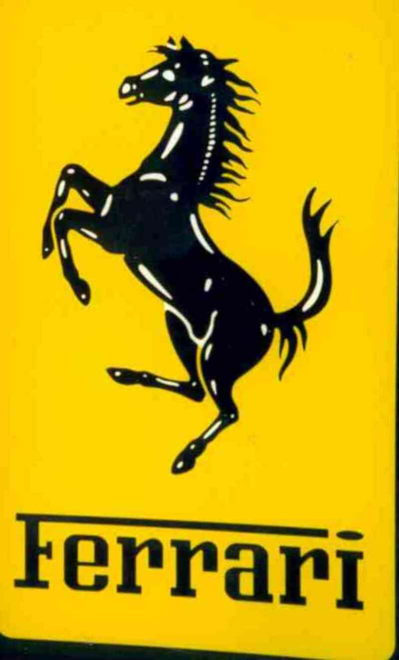 Michael Schumacher wurde auf Ferrari im Jahr 2000 und nochmal im Jahr 2001 Welt-meister. Ferrari lie es sich nicht nehmen, die Formel 1-Rennwagen mit der Nr. 1 ent-sprechend zu prsentieren.
