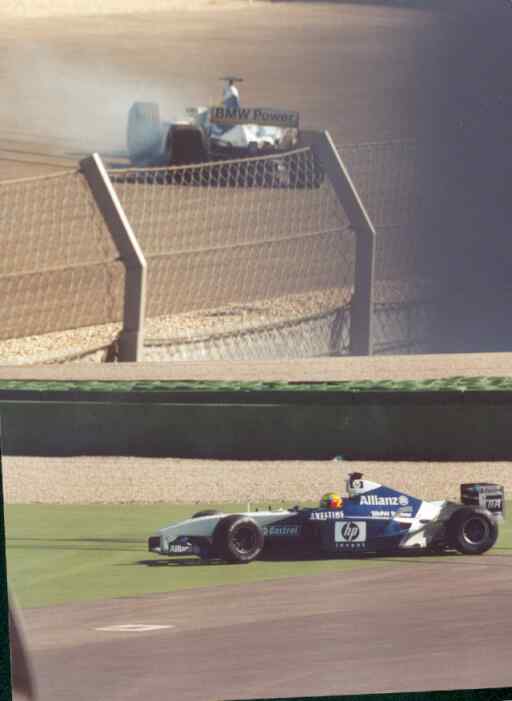 Ein Dreher von Ralf Schumacher im warm-up am Sonntag Vormittag. Er drehte sich auf die Asphaltstrecke und konnte ohne Probleme weiterfahren.